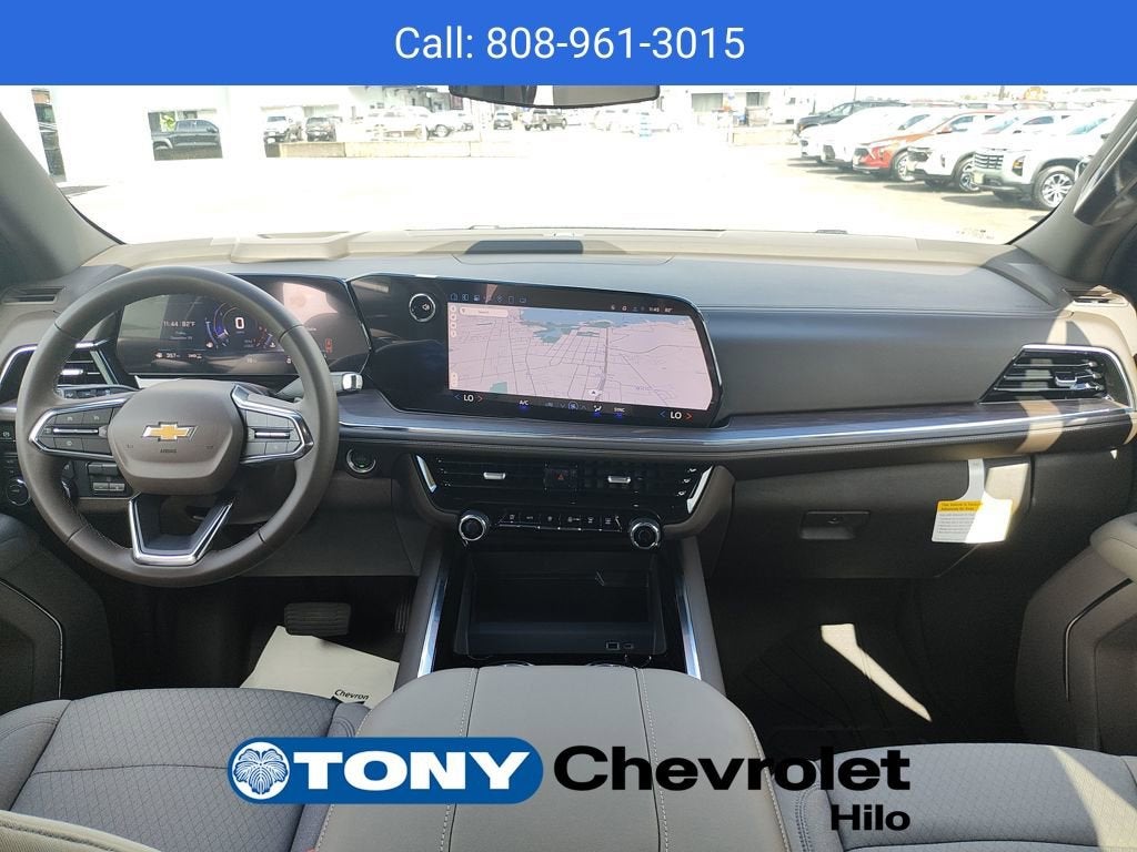 2025 Chevrolet Suburban LS