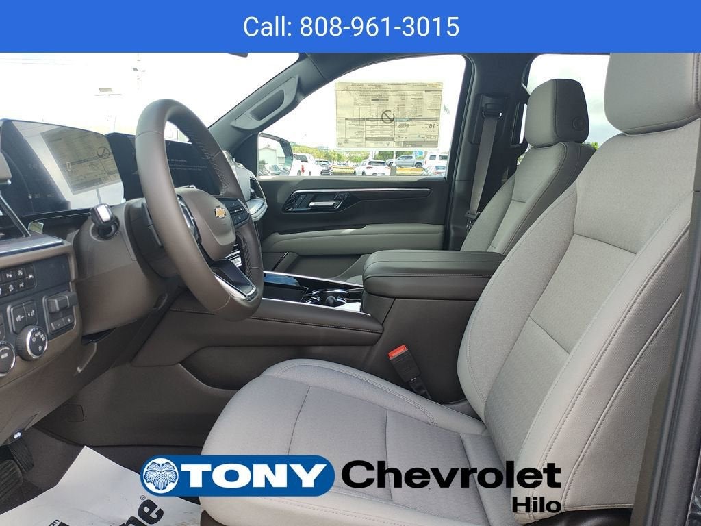 2025 Chevrolet Suburban LS