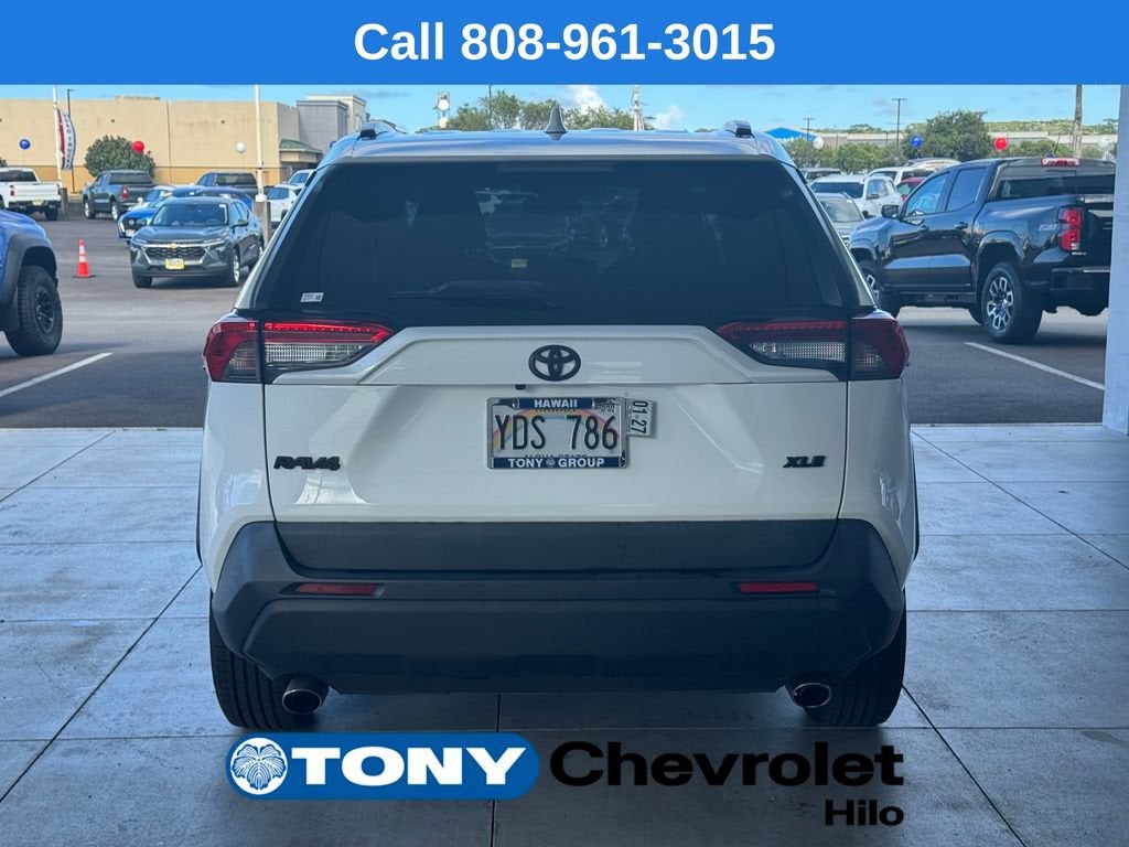 2021 Toyota RAV4 XLE