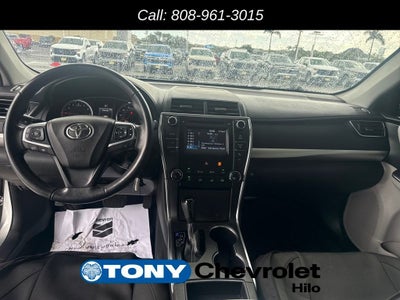 2016 Toyota Camry XLE