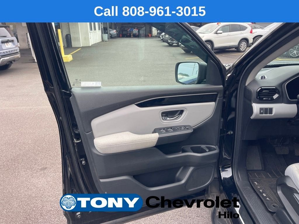 2023 Honda Pilot LX