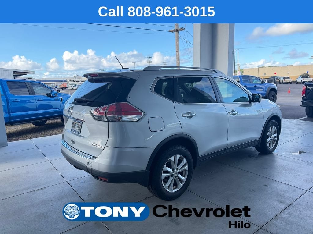 2016 Nissan Rogue SV