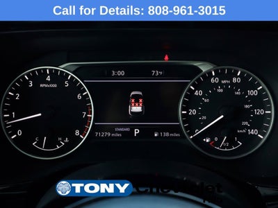 2022 Nissan Pathfinder SL