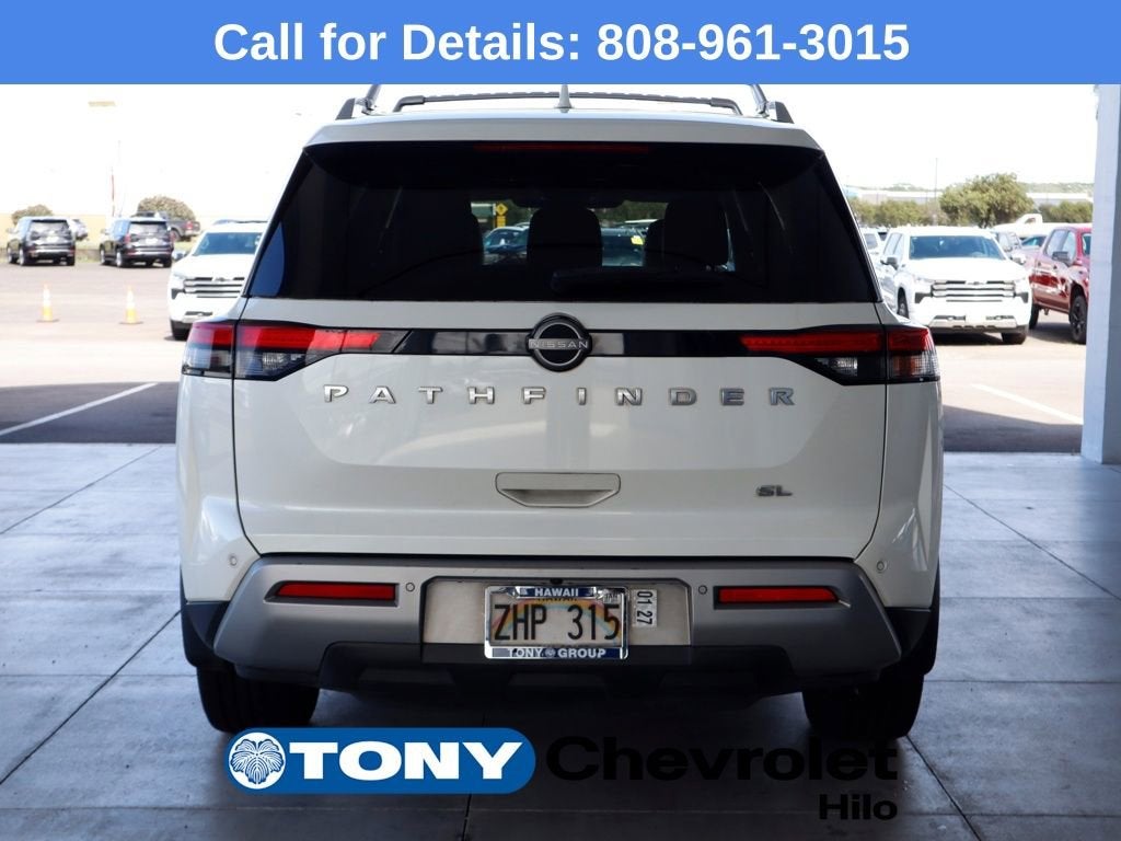 2022 Nissan Pathfinder SL