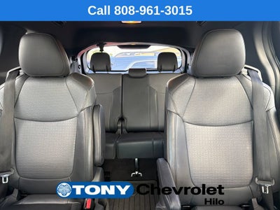 2022 Toyota Sienna XLE Woodland Edition