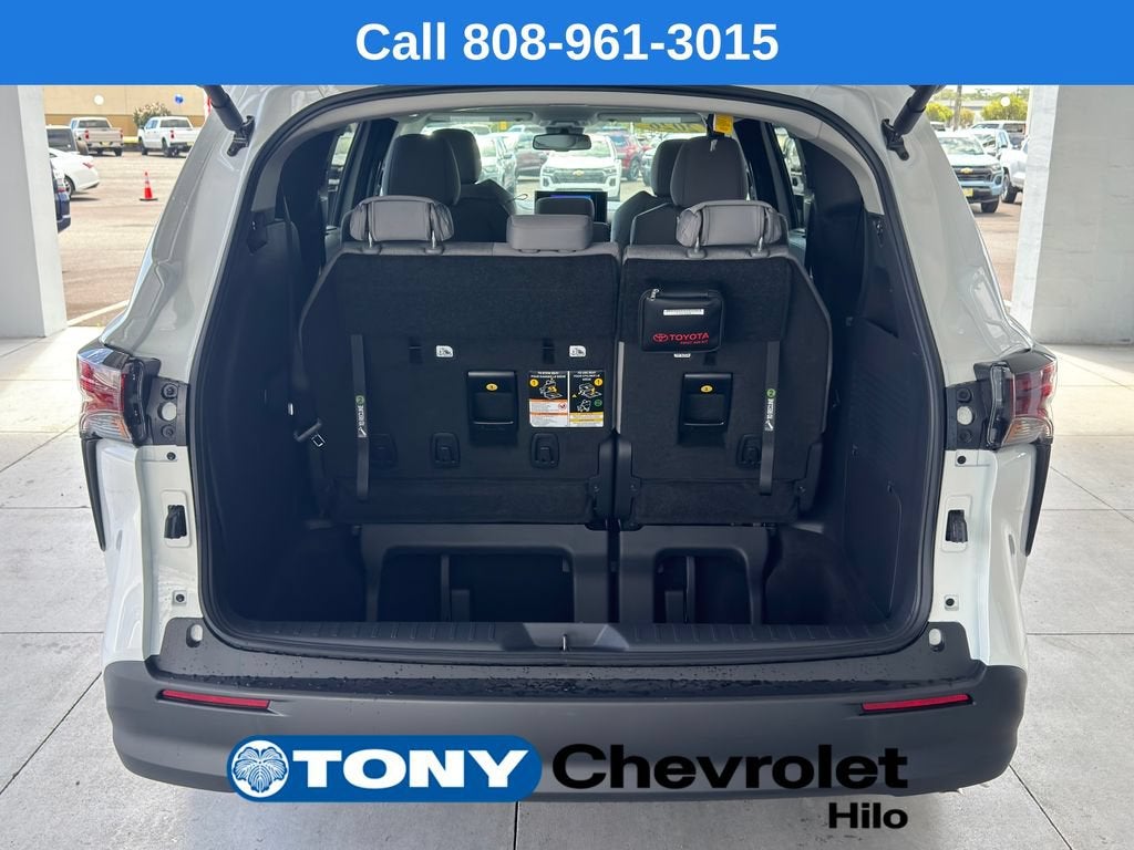 2026 Toyota Sienna LE
