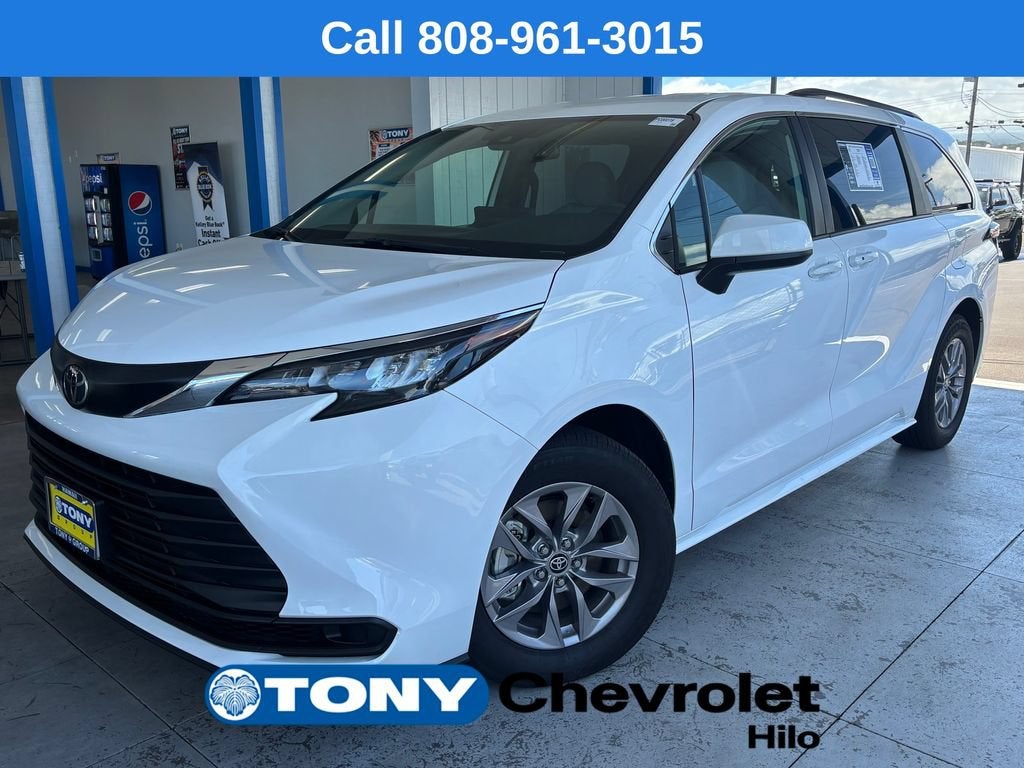 2026 Toyota Sienna at Tony Chevrolet Hilo, photo 1