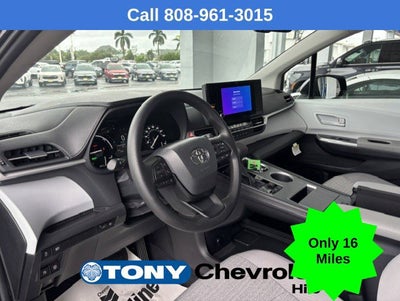2026 Toyota Sienna LE
