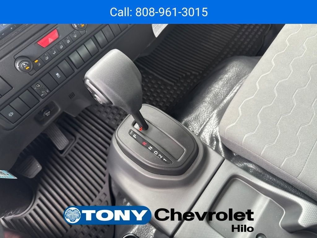 2025 Chevrolet Low Cab Forward 4500 HD 2WD Reg Cab 176"