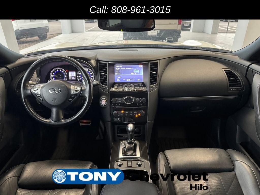 2015 INFINITI QX70 RWD 4dr