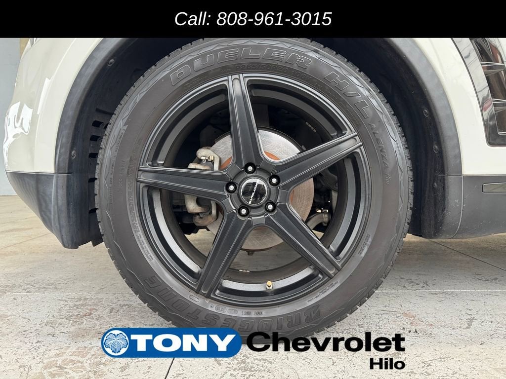 2015 INFINITI QX70 RWD 4dr